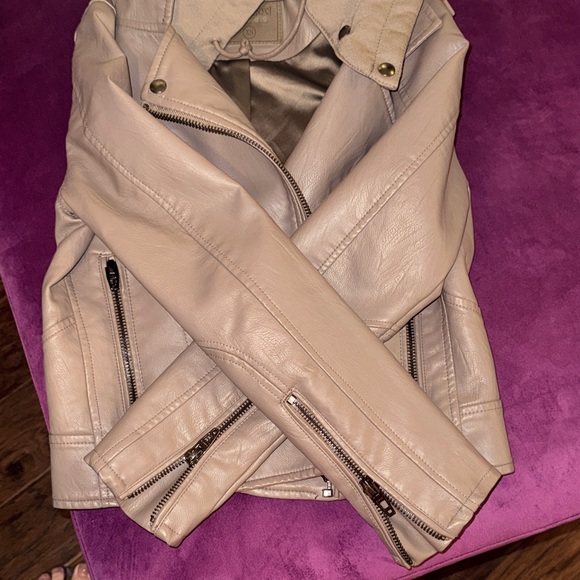 Blank NYC Taupe Leather Jacket with Removable Hood XS Women’s Coat XS - Picture 9 of 12